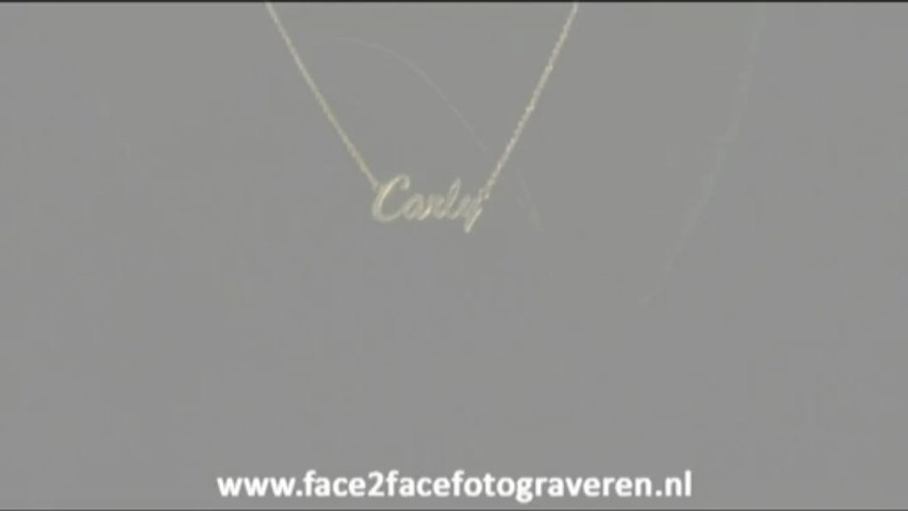 Gouden naam ketting (Carly)