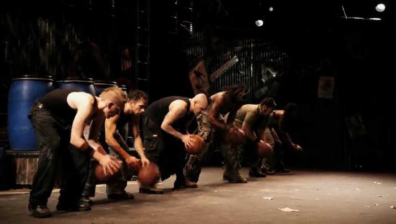 STOMP