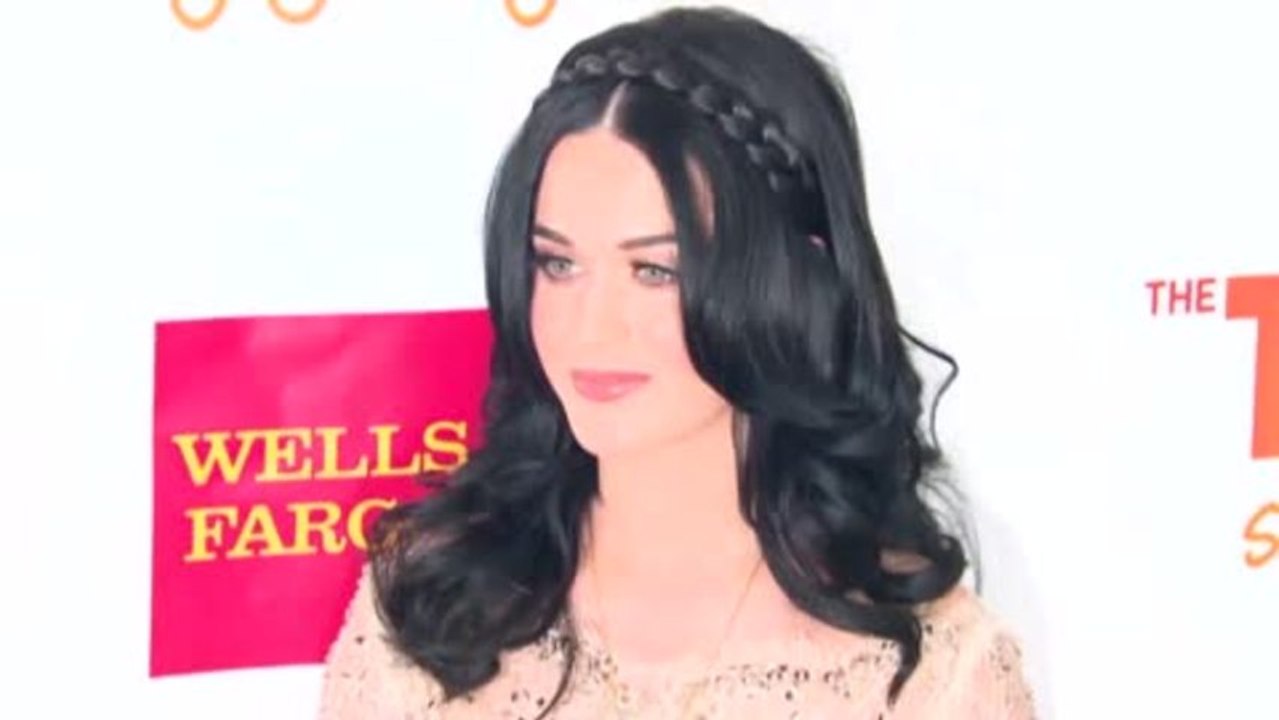 Katy Perry Refers to Russell Brand Divorce As the "Very Tiny Elephant"
