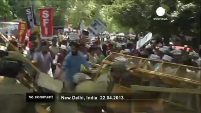 Manifestations à New Delhi contre le viol... - no comment