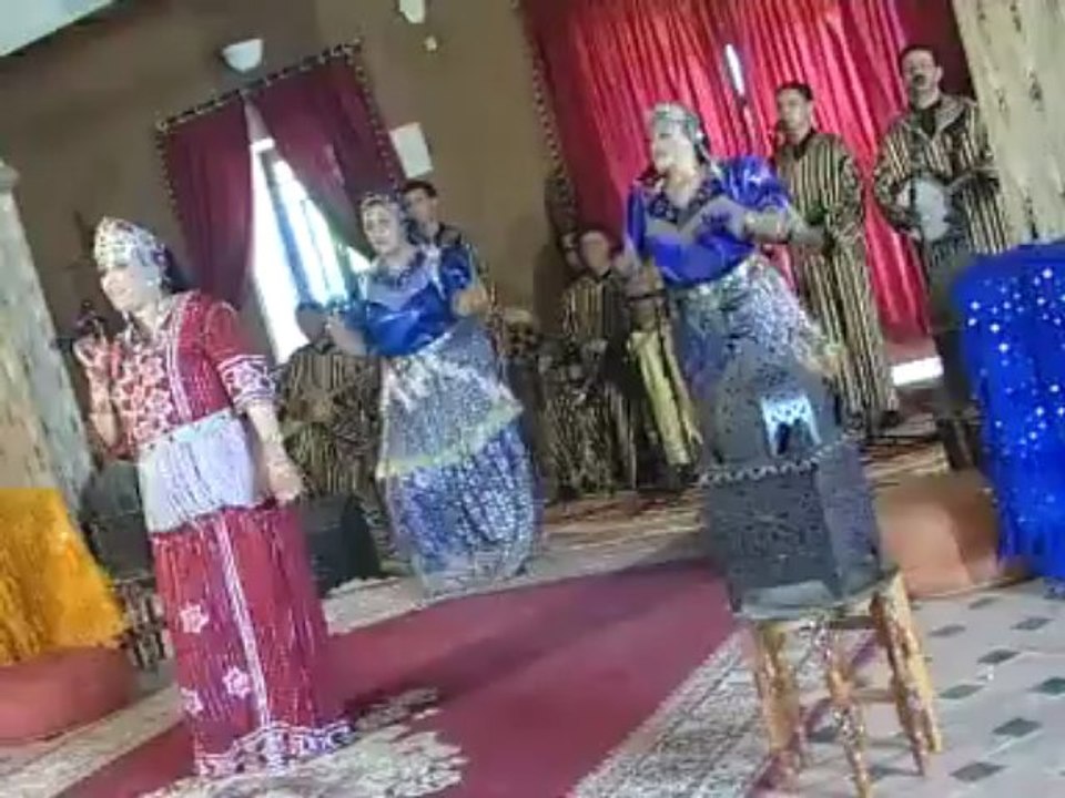 Fatima Tazerzite  ( ah ayahbib )