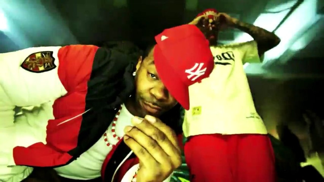 Look at Bowser Now - Chris Brown vs Super Mario