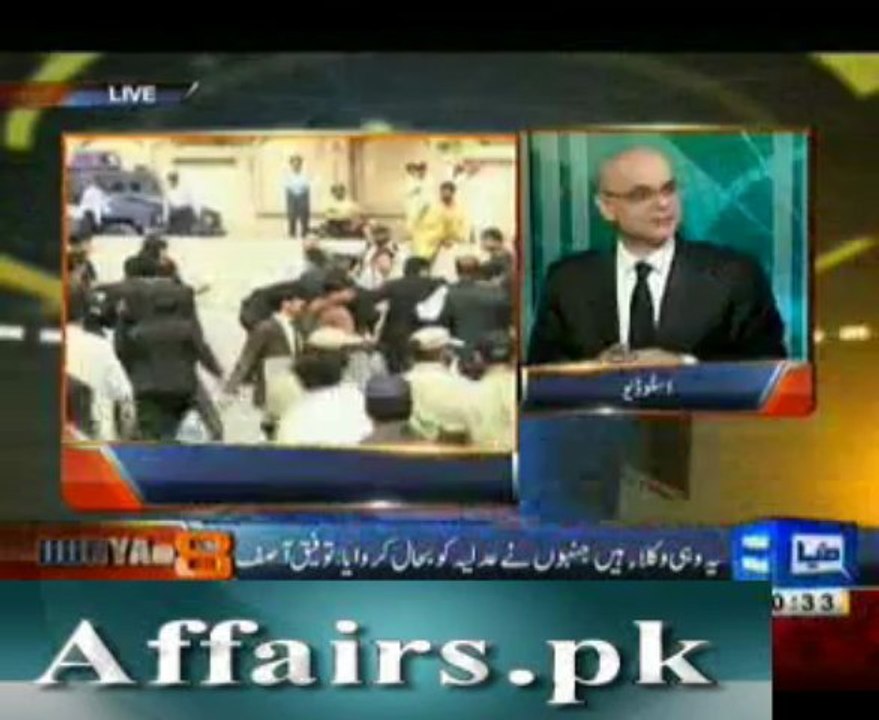 dunya 8 with malik 23 april 2013
