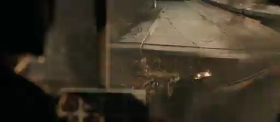 L'attaque de la maison de Tony Stark - Clip L'attaque de la maison de Tony Stark (English with french subs)