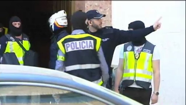 Spagna: arrestati due aspiranti terroristi legati a Al Qaeda