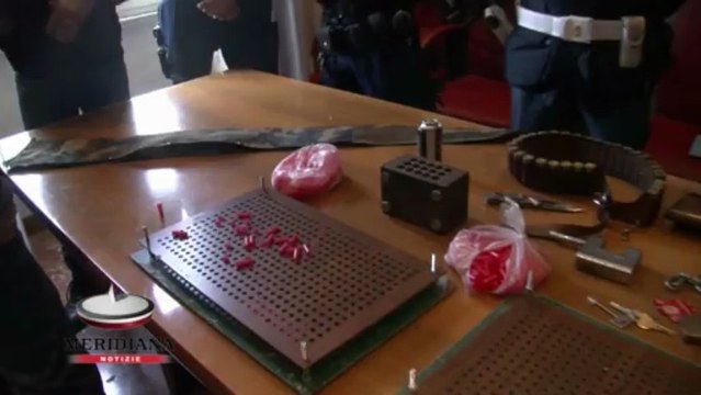 Tor Bella Monaca, Polizia sequestra armi e oltre 7 kg di hashish. Tre gli arresti