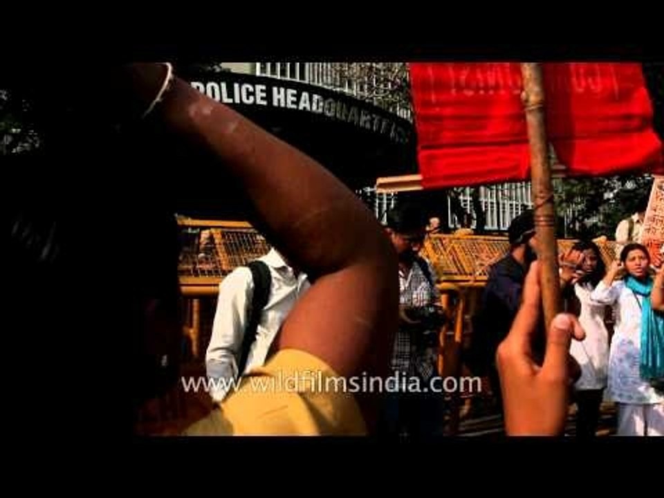 Delhi protests the rape of a child