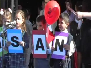 Cumhur Ogretmen Sunar-23 Nisan 2013 1-İ ve ATAdan MEKTUP VAR