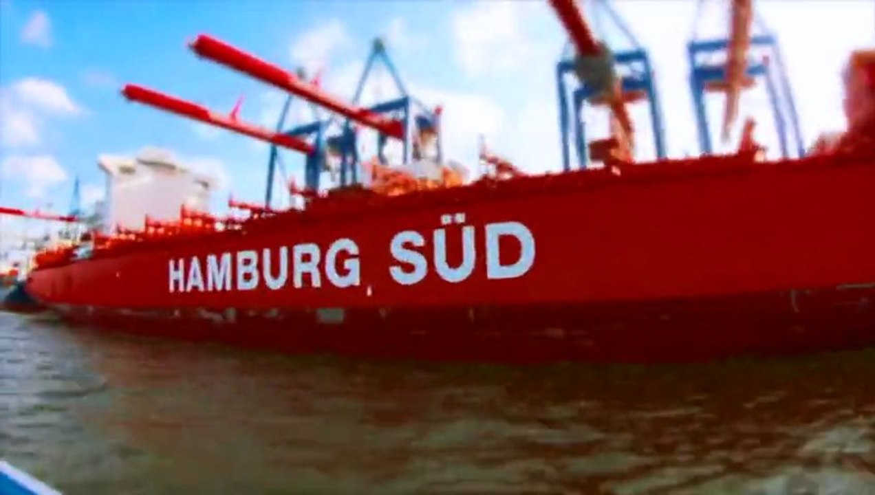 Hamburger Hafenrundfahrt 2013 Große Hamburg Hafen Rundfahrt - Tilt Shift - by chrisshootings