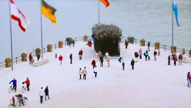 Das Deutsche Eck, Kaiser Wilhelm-Denkmal Mosel Rhein Stadt Koblenz - Tilt Shift by Chrisshootings