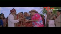 Funny Scene In Rekha Aunty & Mallika Sherawat's Marriage