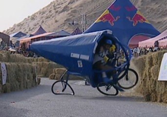 Funny Moments & Crashes - Red Bull Soapbox Race 2013 Oman
