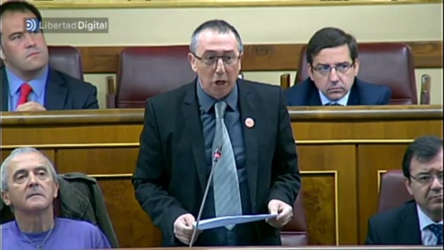 'Striptease' de Baldoví en el Congreso