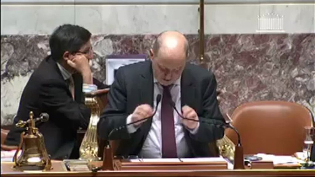 23.04.13 Jacques Bompard demande la fondation d'une Europe des Patries