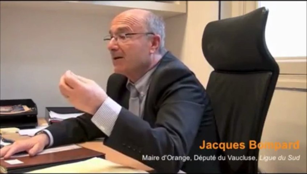 15.04.13 Jacques Bompard interrogé par la voix de la Russie