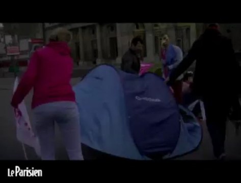 Les anti-mariage gay campent devant le Conseil Constitutionnel