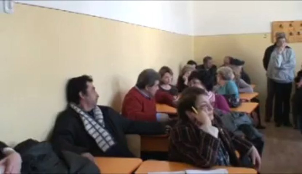 Administratora Mirea Viorica, dată afară cu Poliția de la Asociația de Proprietari 358 Constanța, zona Delfinariu - partea 20