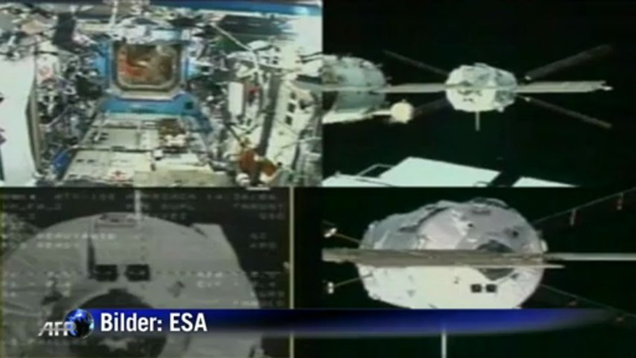 Drohne dockt an iss an - per smartphone-app
