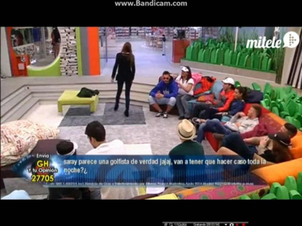 noche 24 de abril...lectura de relatos parte 2