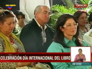 Britto García: La propaganda que incita al miedo se combate con el pensamiento