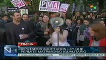 Parlamento francés aprueba matrimonio igualitario