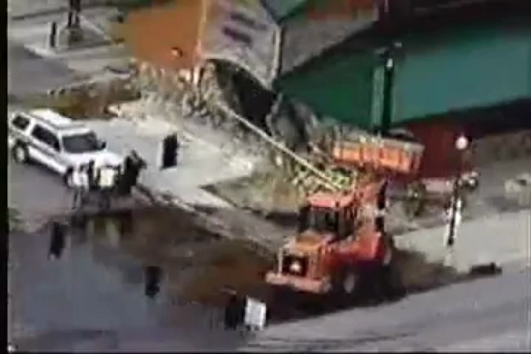 police!!!! Bulldozer Rampage