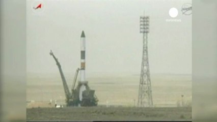 Unmanned spacecraft delivers supplies to International...