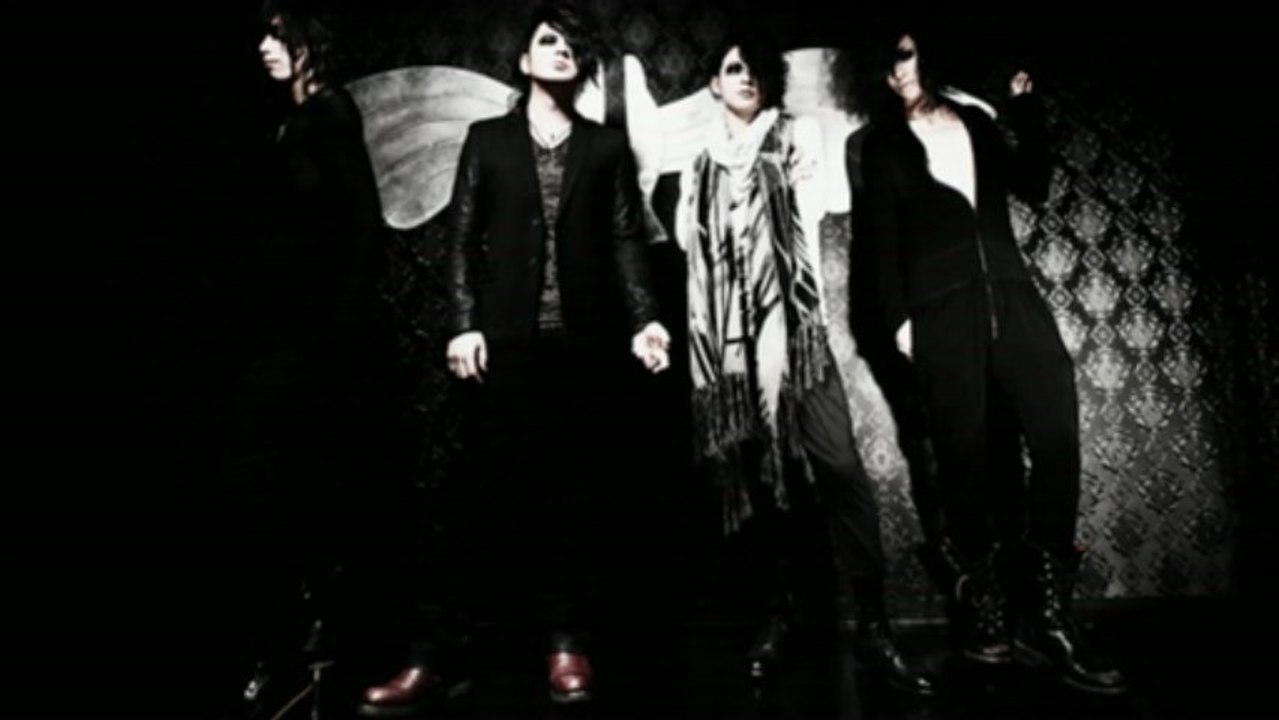 12012 - Deicida of silence