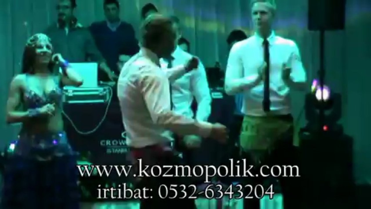 ERKEKLER ORYANTEL DANS YAPARSA