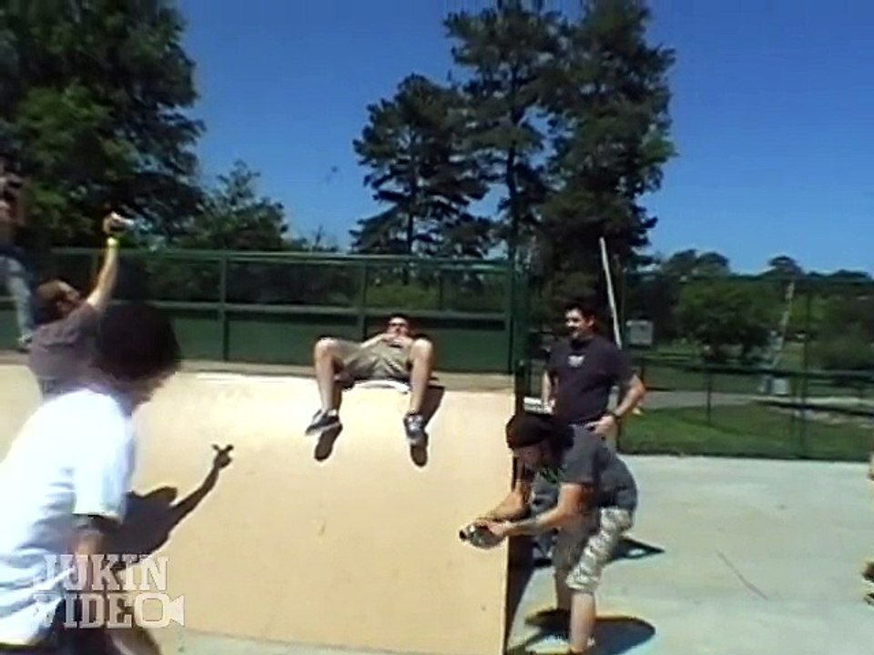 Skateboard Trick Nutshot