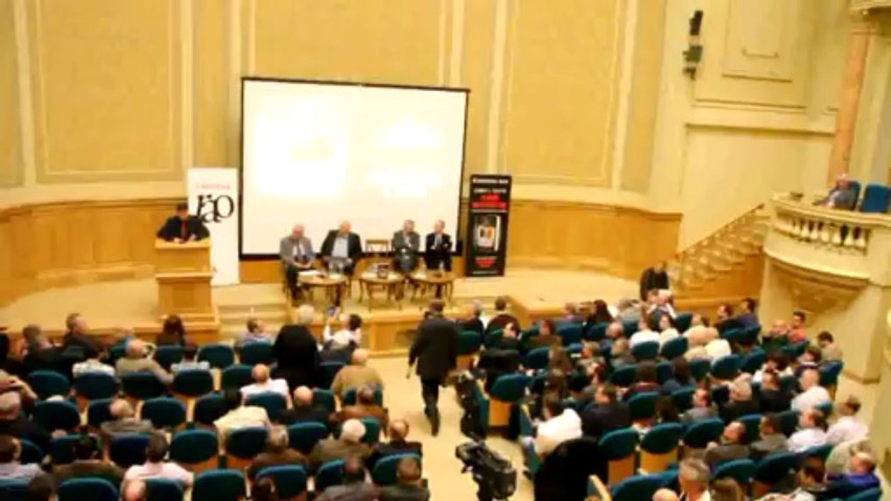 Q&A cu Larry Watts la lansarea cartii Cei dintai vor fi cei din urma - BCU, 24 04 2013