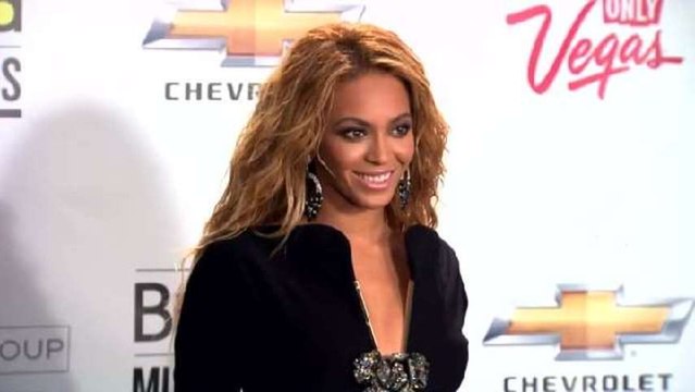 Beyonce Bans Photographers From Concerts