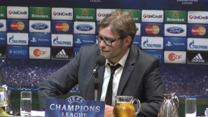 Kloop: " Espero que Lewandowski siga en el Dortmund"