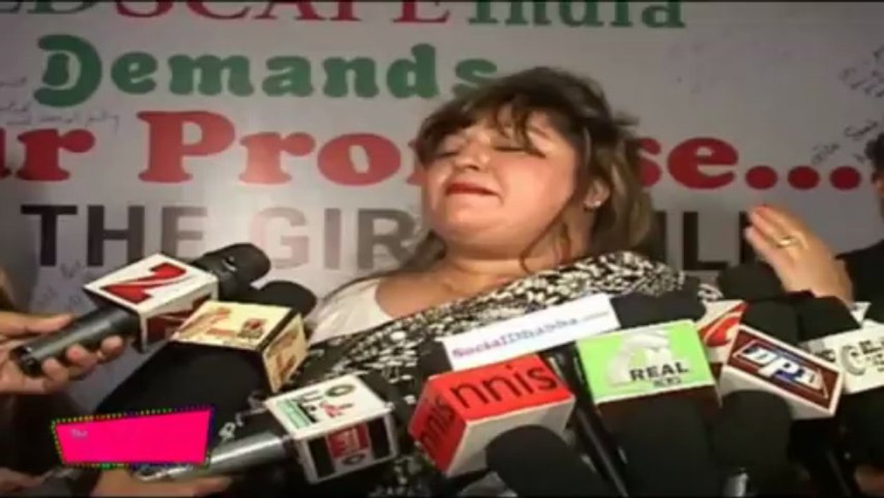 Dolly Bindra ENRAGED!