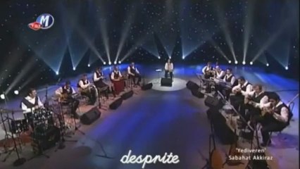 02 sabahat akkiraz mavilim yediveren