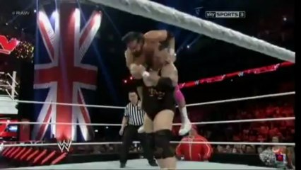 WWE4U.com عرض مين ايفنت  مترجم بتاريخ 25/04/2013