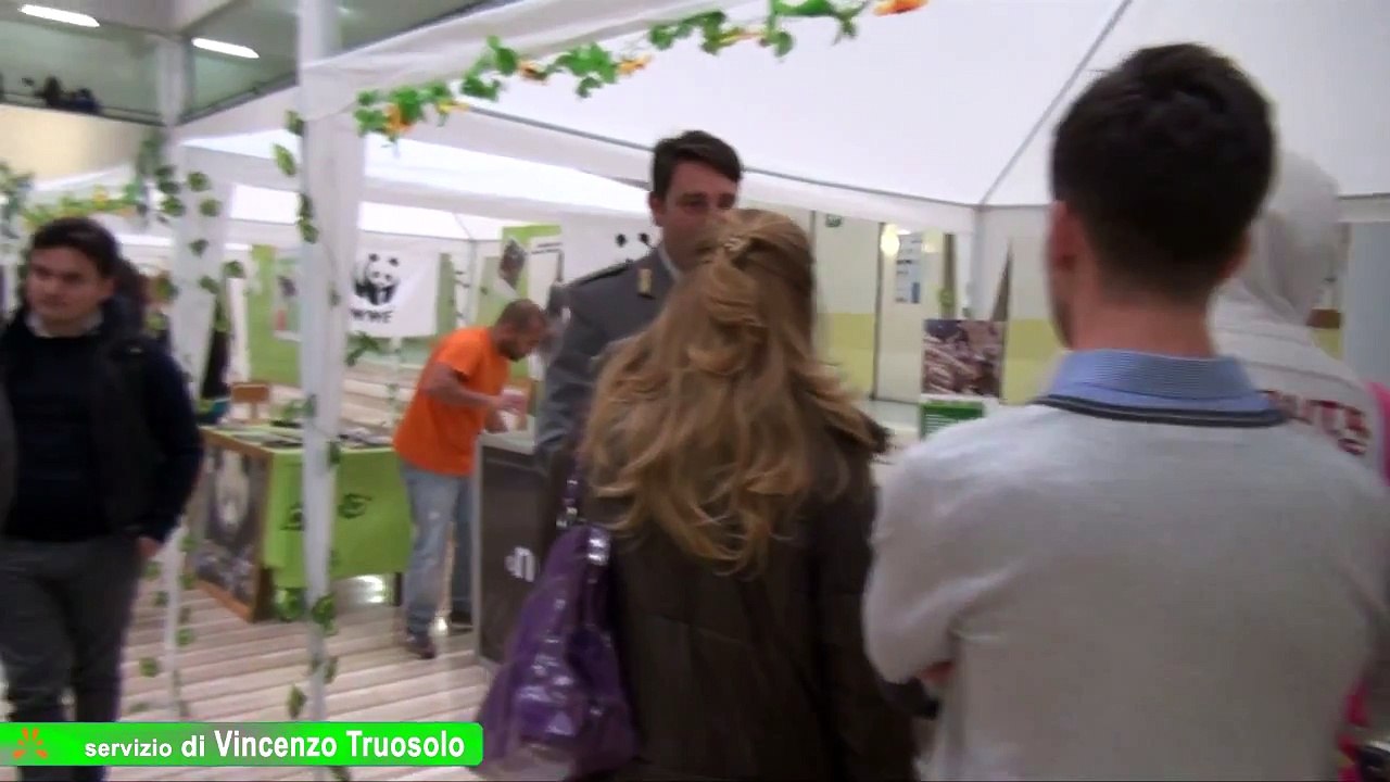 Aversa (CE) - Orti urbani e agricoltura biologica: "Cincinnato" a scuola (22.04.13)