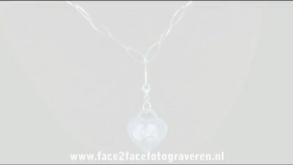 Zilver hartvormige foto hanger met dun zwart randje (geoxideeerd)