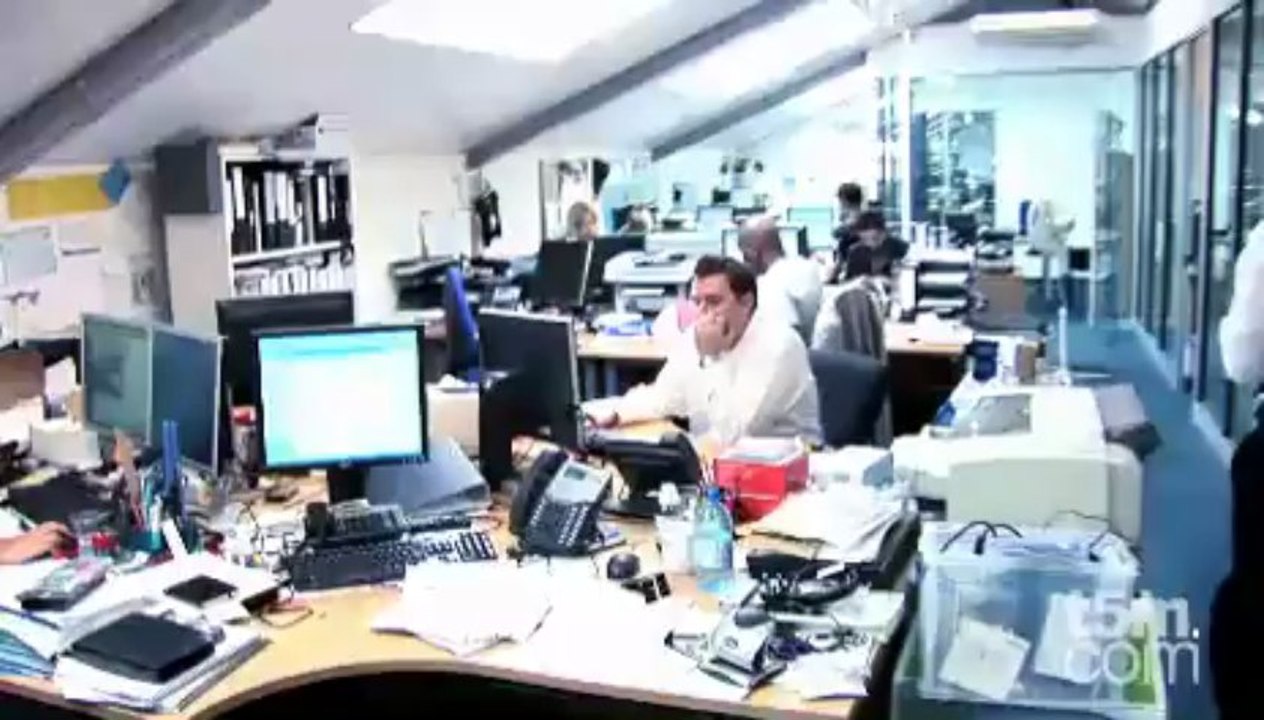 DM