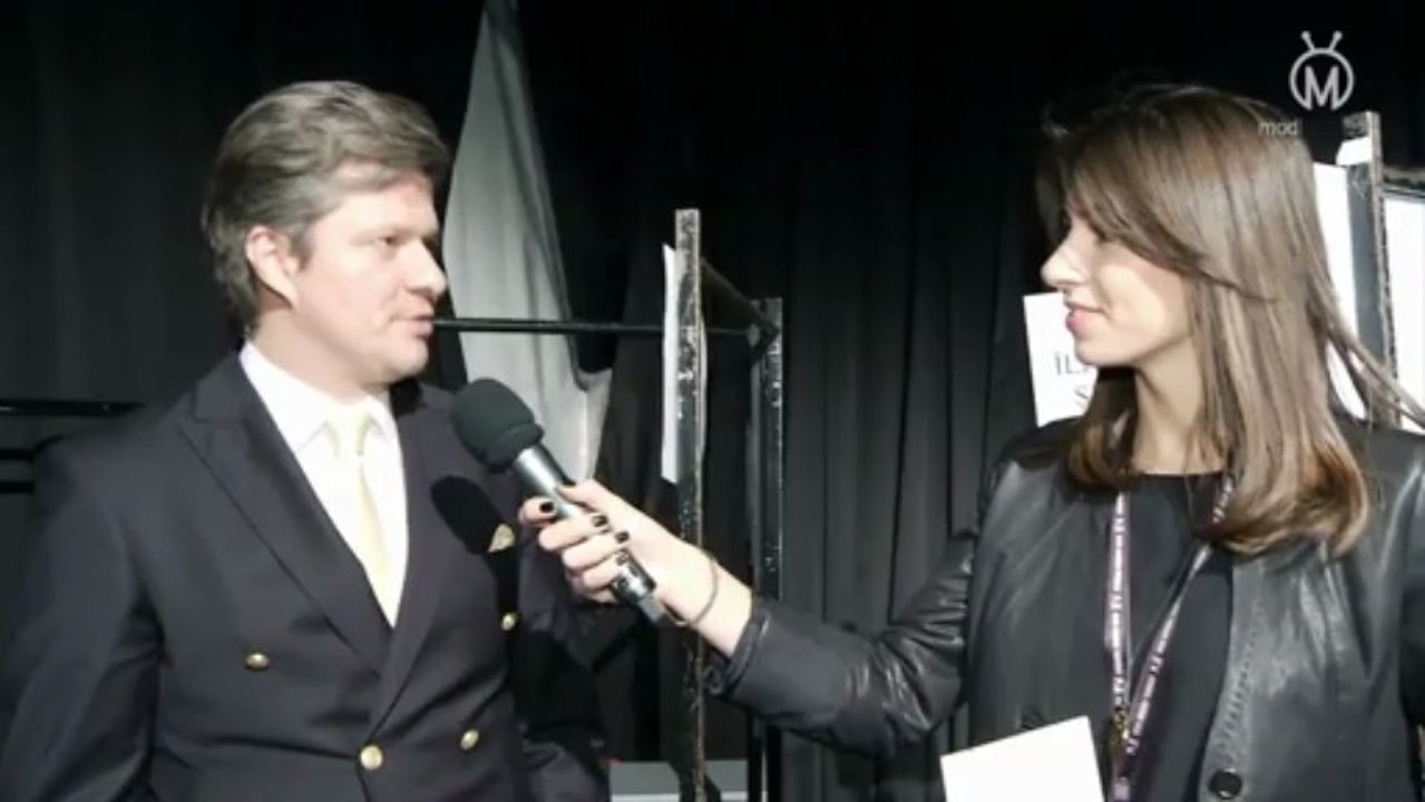 Istanbul Fashion Week Şubat 2012 Cüneyt Mutkan Röportaj