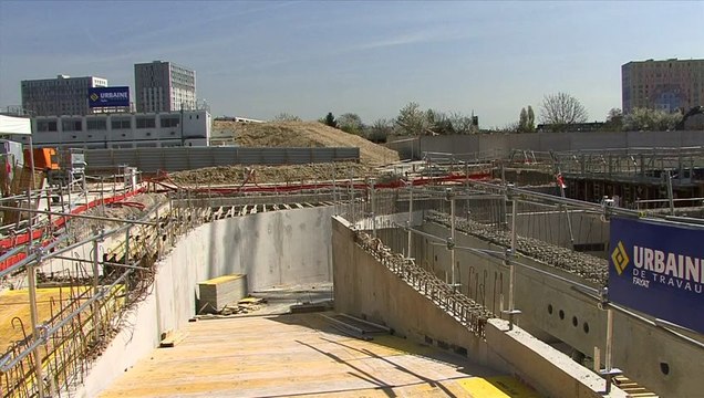 Première pierre du futur collège Maurice Thorez de Stains