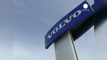El fabricante de camiones Volvo aumenta su producción...