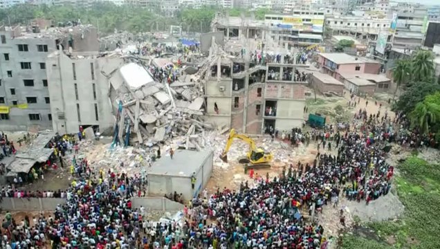 Dozens found alive in collapsed Bangladesh building