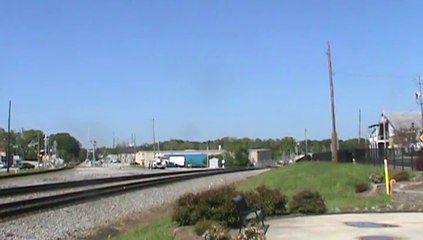Norfolk Southern Stack Train Southeast Through Austell Ga.