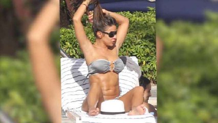 Vida Guerra's Bikini Bod Shines in Miami