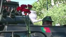 Portekiz'de devrim şarkısıyla hükümet protesto edildi