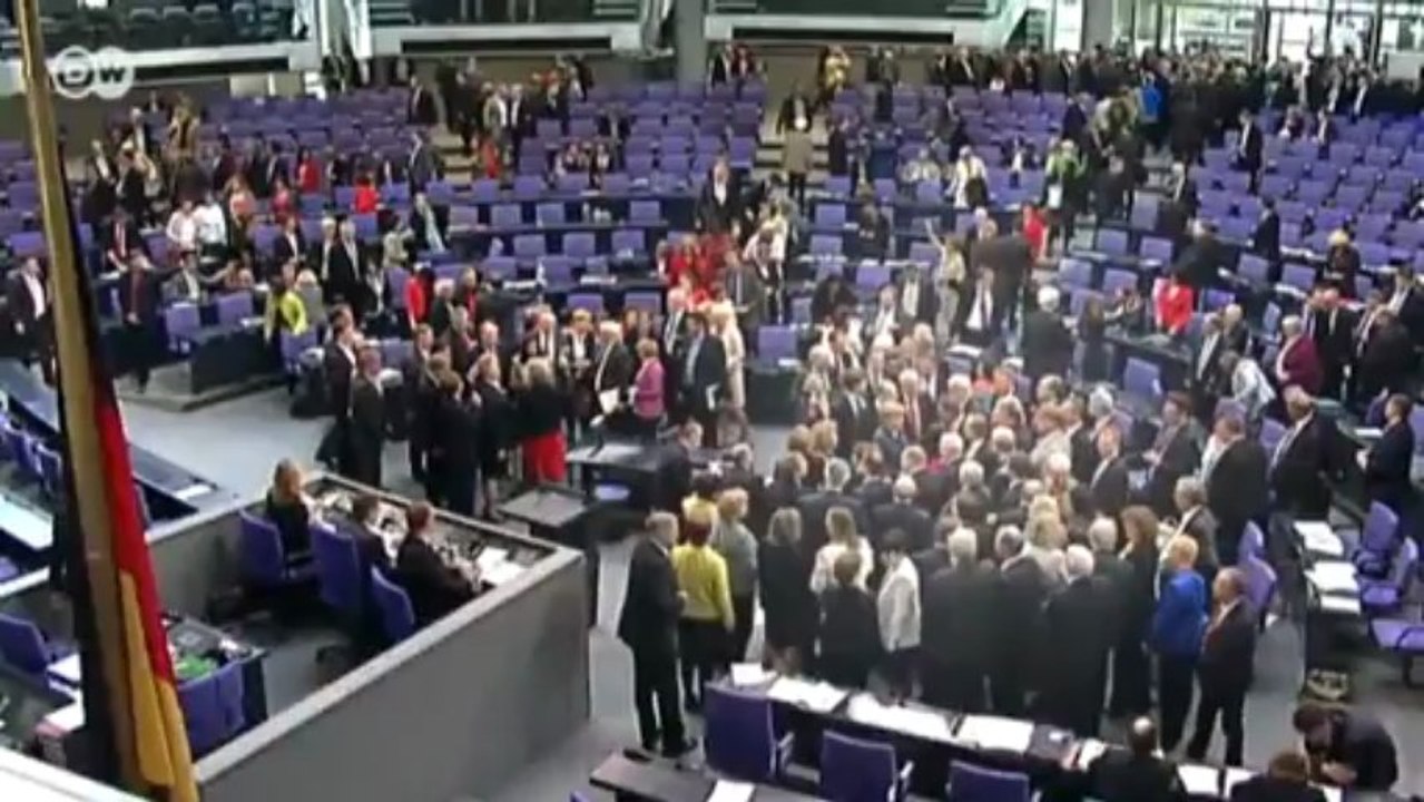 Conservatives Clash - Ursula von der Leyen's showdown with Angela Merkel | People