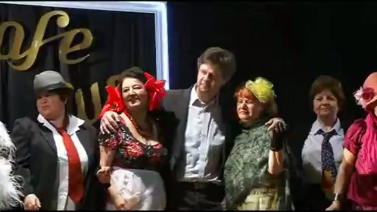 Spektakl teatralny UTW "Naprawdę jaka jesteś nie wie nikt" Ostrów Mazowiecka 2013