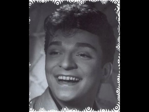 Zeki Müren - Ben Gamlı Hazan
