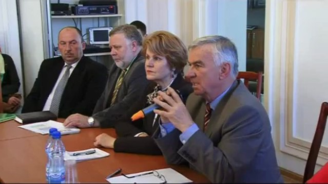 Spotkanie w ratuszu w sprawie przyjęć dzieci do przedszkoli Ostrów Mazowiecka 2013